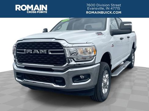 Used 2024 RAM 2500 Big Horn AWD/4WD image 1