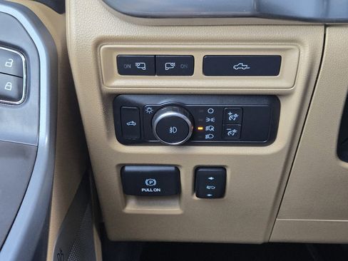 Used 2021 Ford F150 Lariat image 24