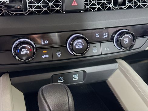 New 2025 Honda Accord LX image 17