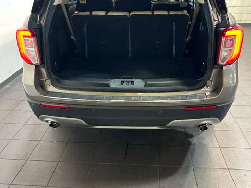 Used 2021 Ford Explorer Limited AWD/4WD image 11