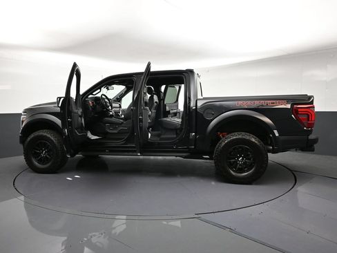 Used 2025 Ford F150 Raptor AWD/4WD image 33
