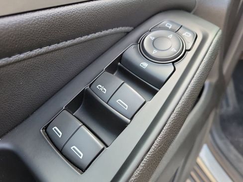 Certified 2023 Chevrolet Traverse LT AWD/4WD image 20