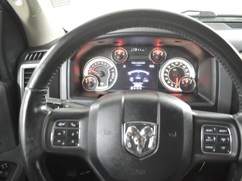 Used 2018 RAM 1500 Big Horn AWD/4WD image 9