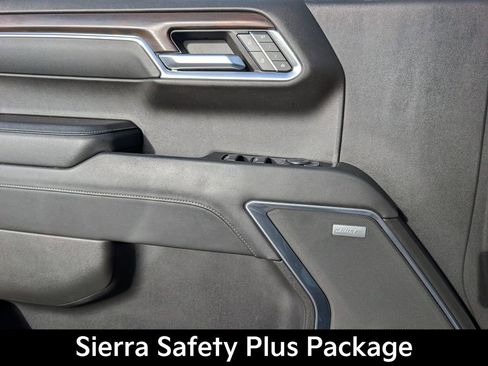 Used 2022 GMC Sierra 1500 SLT image 11