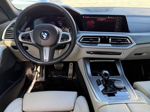 Used 2022 BMW X5 sDrive40i w/ M Sport Package RWD image 75