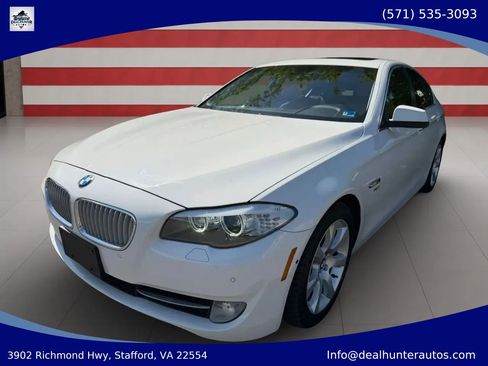 Used 2011 BMW 550i xDrive Sedan AWD/4WD image 1