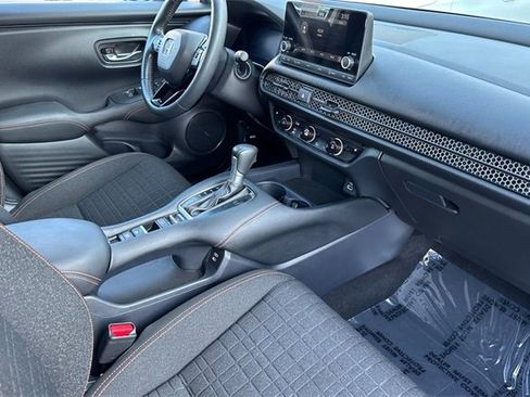 Certified 2024 Honda HR-V Sport image 19