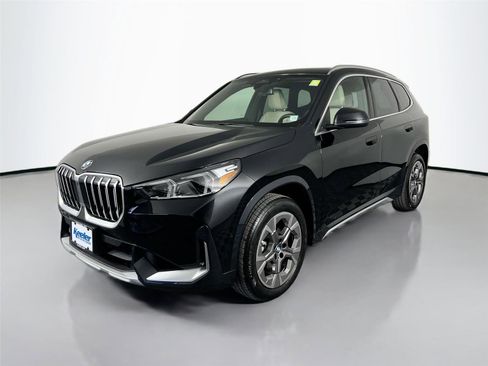Used 2025 BMW X1 xDrive28i w/ Convenience Package image 2