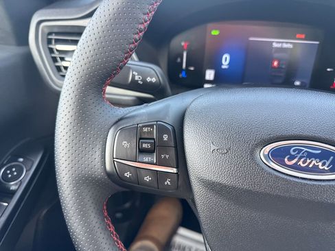 Used 2025 Ford Escape ST-Line Elite w/ Tech Pack #1 image 32