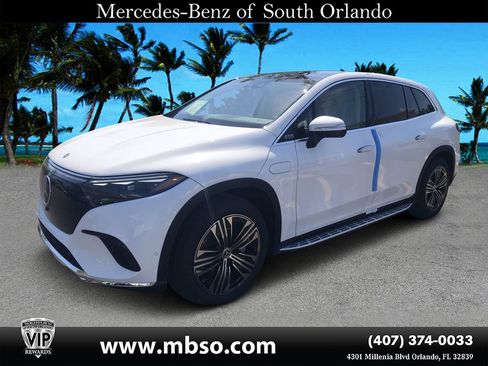 Used 2023 Mercedes-Benz EQS 450+ SUV image 5