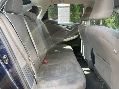 Used 2015 Toyota Prius Two FWD image 20