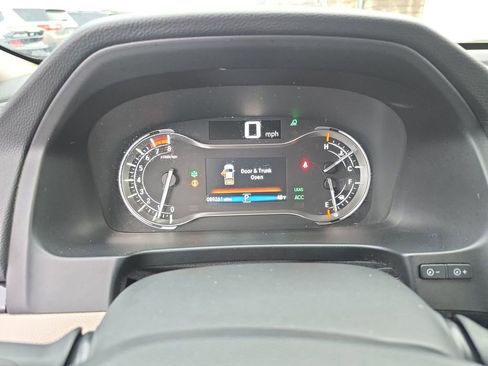 Used 2018 Honda Ridgeline RTL-E image 19