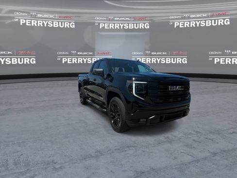 Used 2023 GMC Sierra 1500 Elevation w/ Preferred Package AWD/4WD image 2