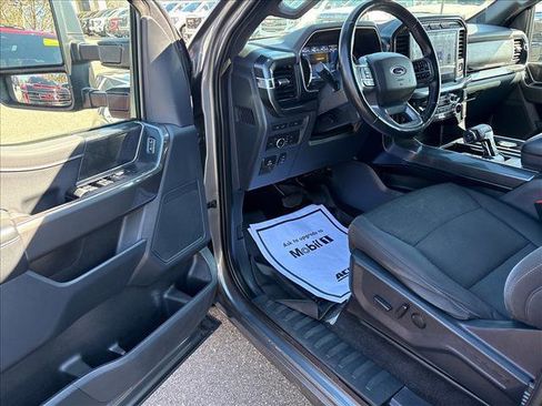 Used 2022 Ford F150 XLT w/ Equipment Group 302A High image 11