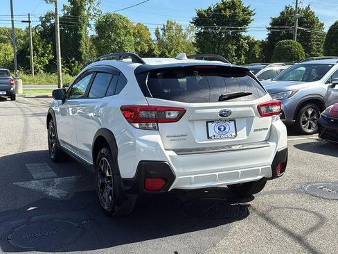 Used 2020 Subaru Crosstrek 2.0i Premium w/ Moonroof Package 1 AWD/4WD image 6