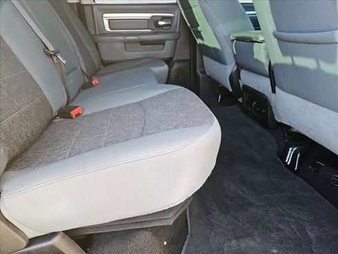 Used 2019 RAM 1500 Big Horn image 18