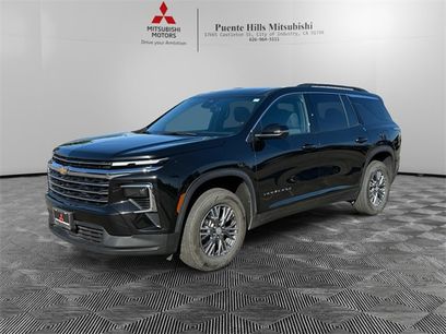 Used 2024 Chevrolet Traverse LT