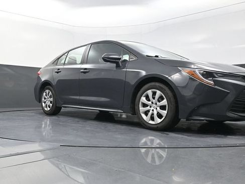 Certified 2024 Toyota Corolla LE FWD image 31