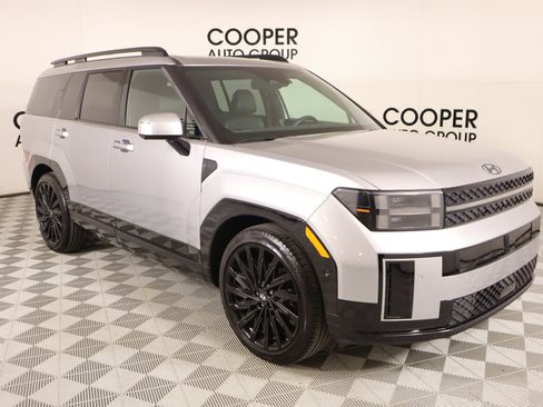 Used 2025 Hyundai Santa Fe Calligraphy image 1