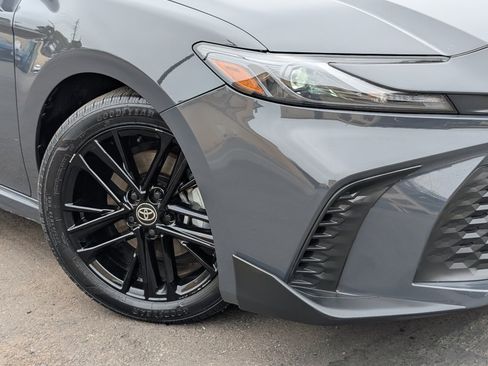 Used 2025 Toyota Camry SE w/ Multimedia Upgrade Package FWD image 10