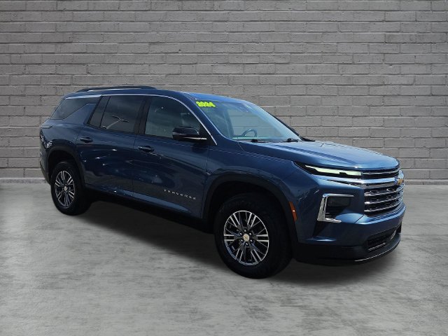 Used 2024 Chevrolet Traverse LT FWD image 8