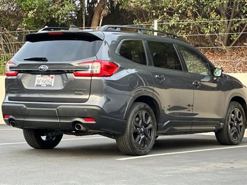 Used 2023 Subaru Ascent Onyx Edition Limited image 5