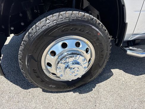 New 2026 RAM 3500 Lone Star AWD/4WD image 32