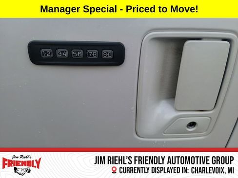 Used 2014 Ford F350 Lariat w/ Lariat Interior Package image 33