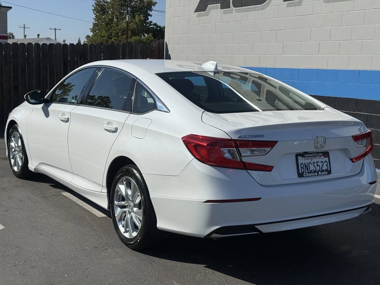 Used 2019 Honda Accord LX image 4