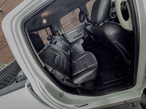 Used 2019 RAM 1500 Big Horn AWD/4WD image 16