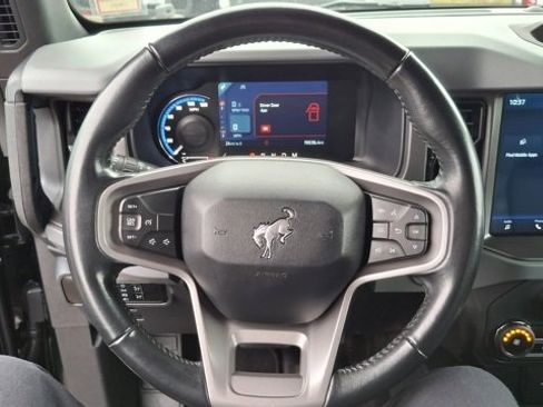Used 2024 Ford Bronco Black Diamond image 16