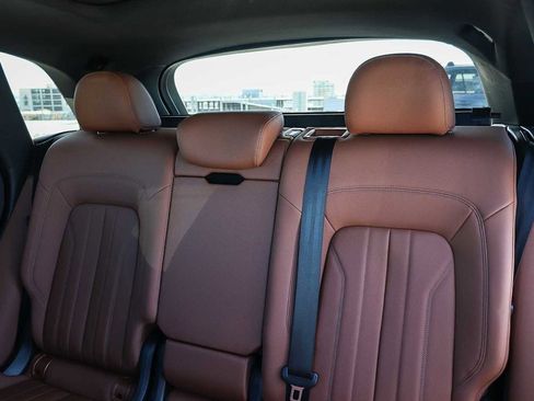 Used 2023 Audi Q5 2.0T Premium w/ Convenience Package image 23