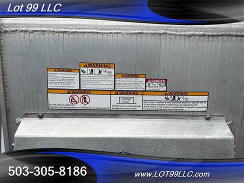 Used 2019 Chevrolet Express 3500 w/ Driver Convenience Package image 55