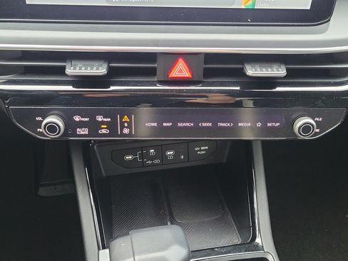 Certified 2025 Kia K5 GT-Line FWD image 32