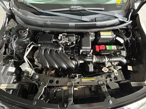 Used 2016 Nissan Versa SV image 26