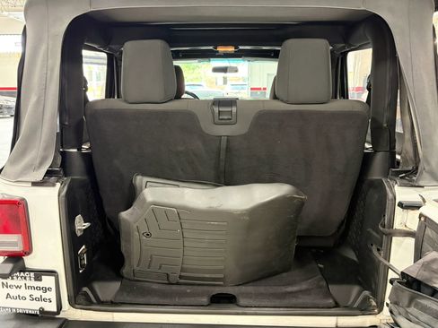 Used 2012 Jeep Wrangler Sport image 20