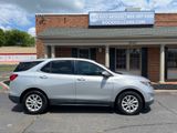 Used 2018 Chevrolet Equinox LT image 3