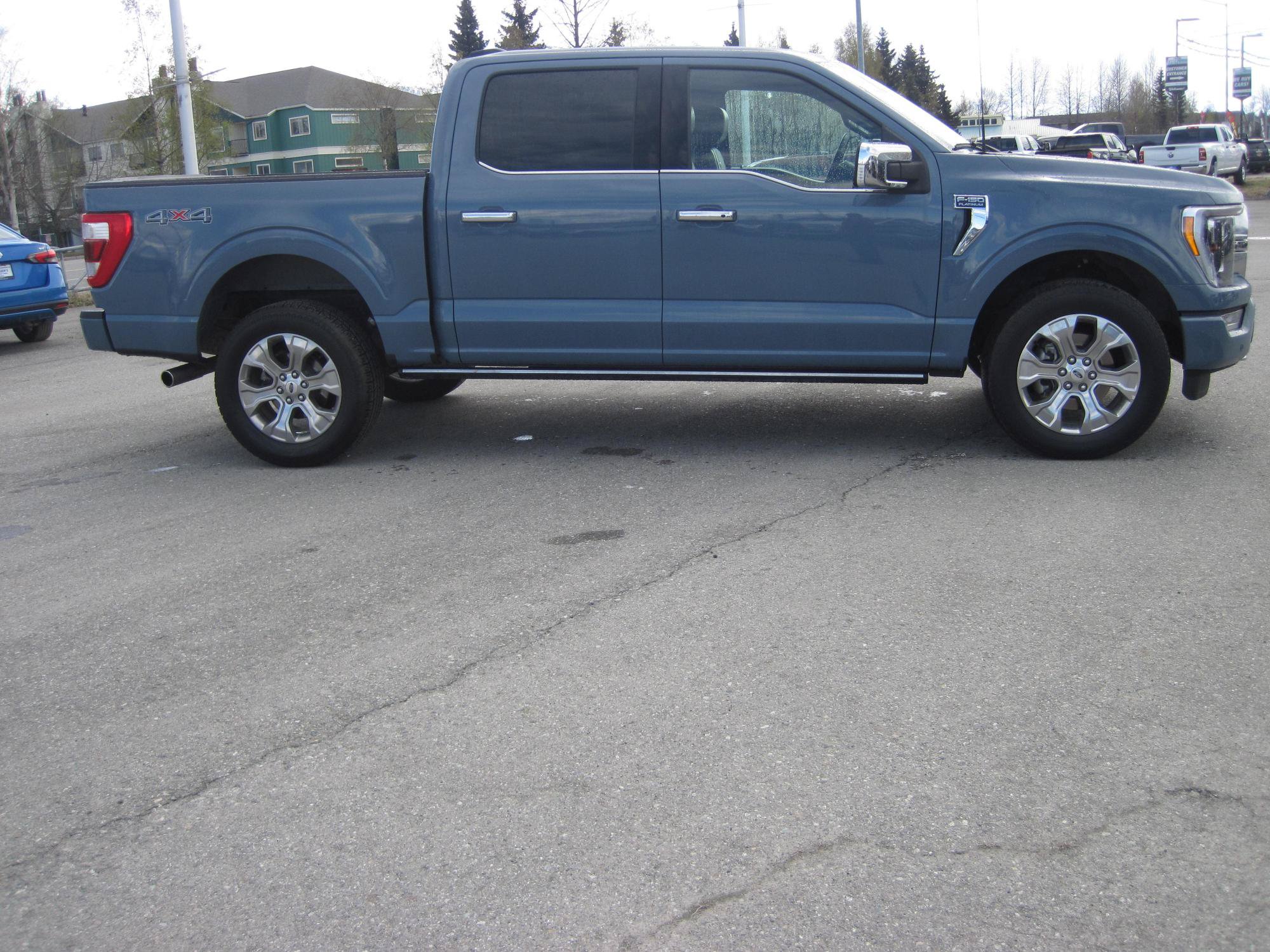 Used 2023 Ford F150 Platinum AWD/4WD image 3