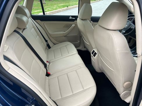 Used 2013 Volkswagen Jetta TDI image 17