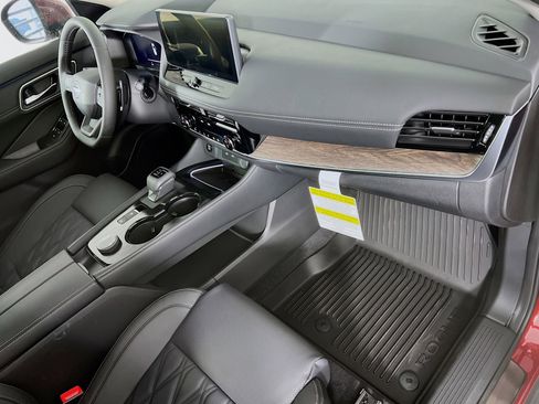 New 2026 Nissan Rogue Platinum w/ Platinum Premium Package AWD/4WD image 23