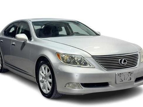 Used 2007 Lexus LS 460 RWD image 7