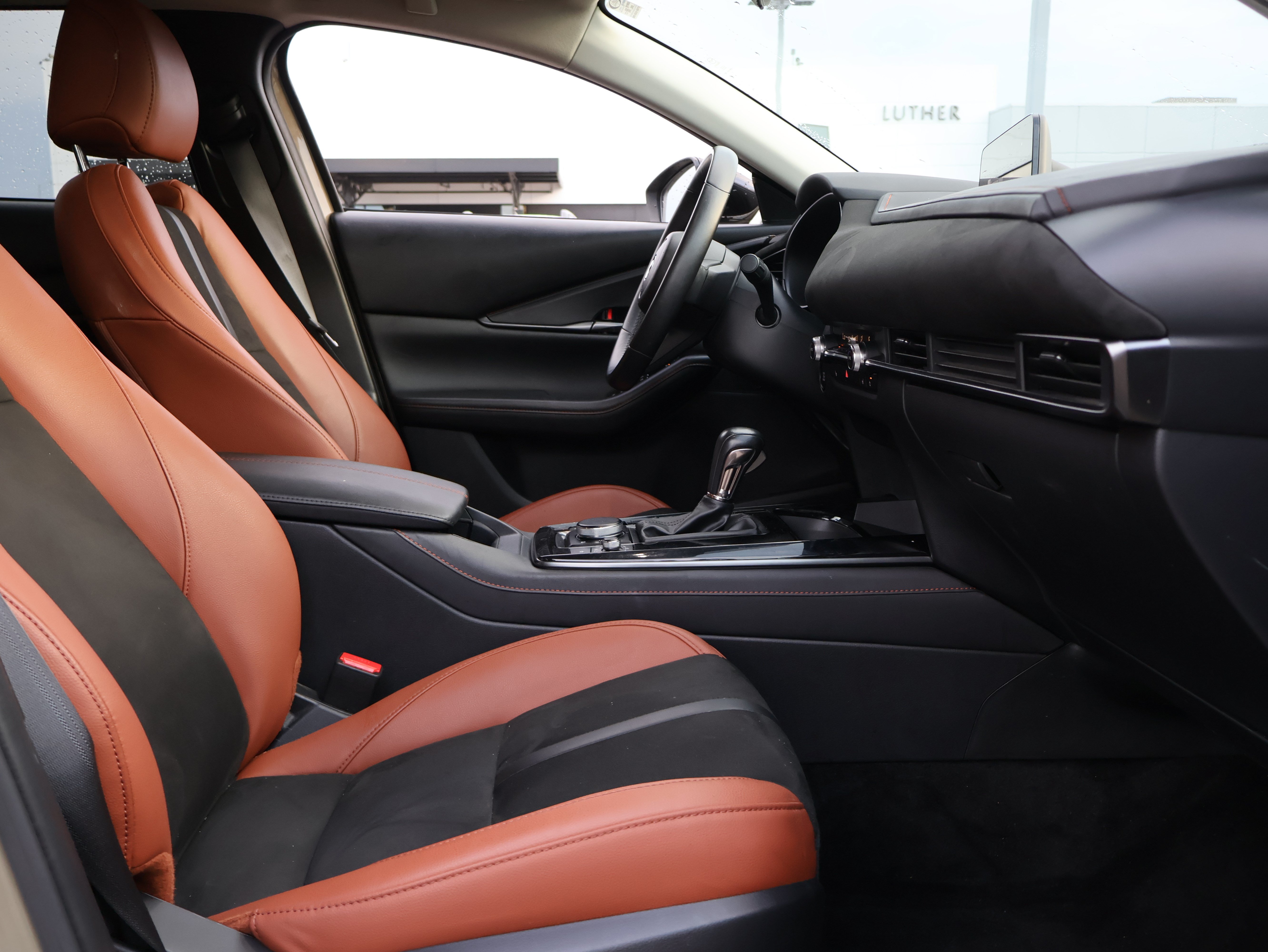 Used 2024 MAZDA CX-30 Carbon AWD/4WD image 8