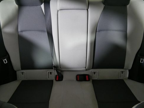 Used 2023 Toyota Corolla LE image 13