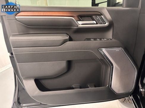 Used 2024 GMC Sierra 2500 Denali w/ Denali Reserve Package image 15