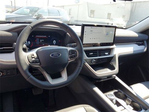 New 2025 Ford Explorer Active w/ Active Comfort Package image 51