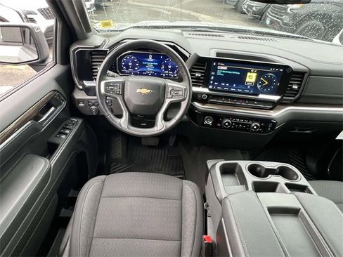 Certified 2024 Chevrolet Silverado 1500 LT image 16