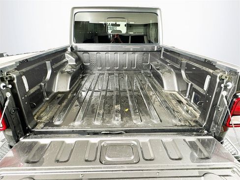 Used 2023 Jeep Gladiator Mojave w/ Cold Weather Group image 27