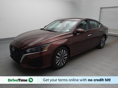 Used 2023 Nissan Altima 2.5 SV