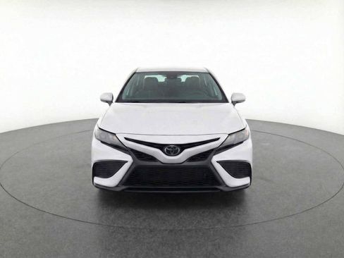 Certified 2023 Toyota Camry SE image 2