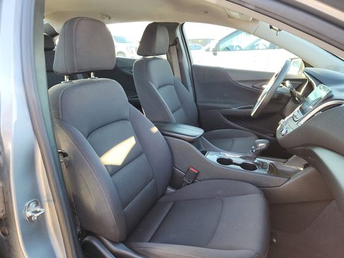 Used 2024 Chevrolet Malibu LT image 15